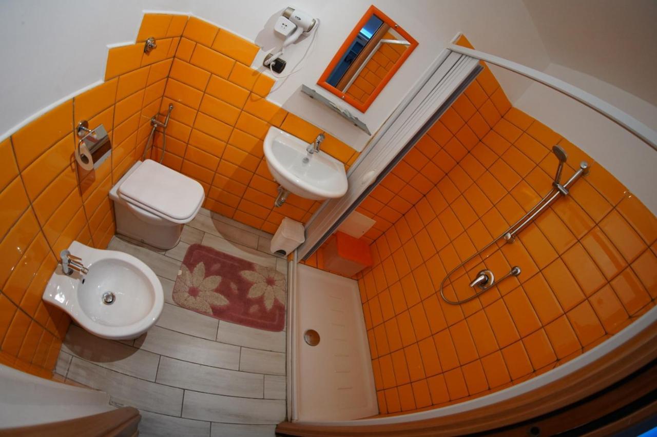 B&B Ciro Pompei Exterior photo